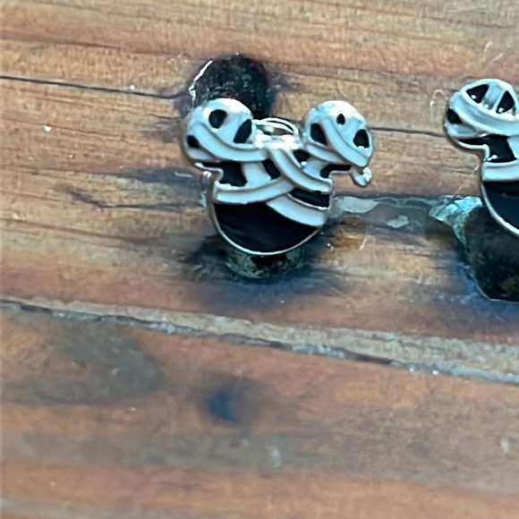 Disney Mickey Mouse Mummy Silver Tone Stud Earrings - Picture 2 of 5